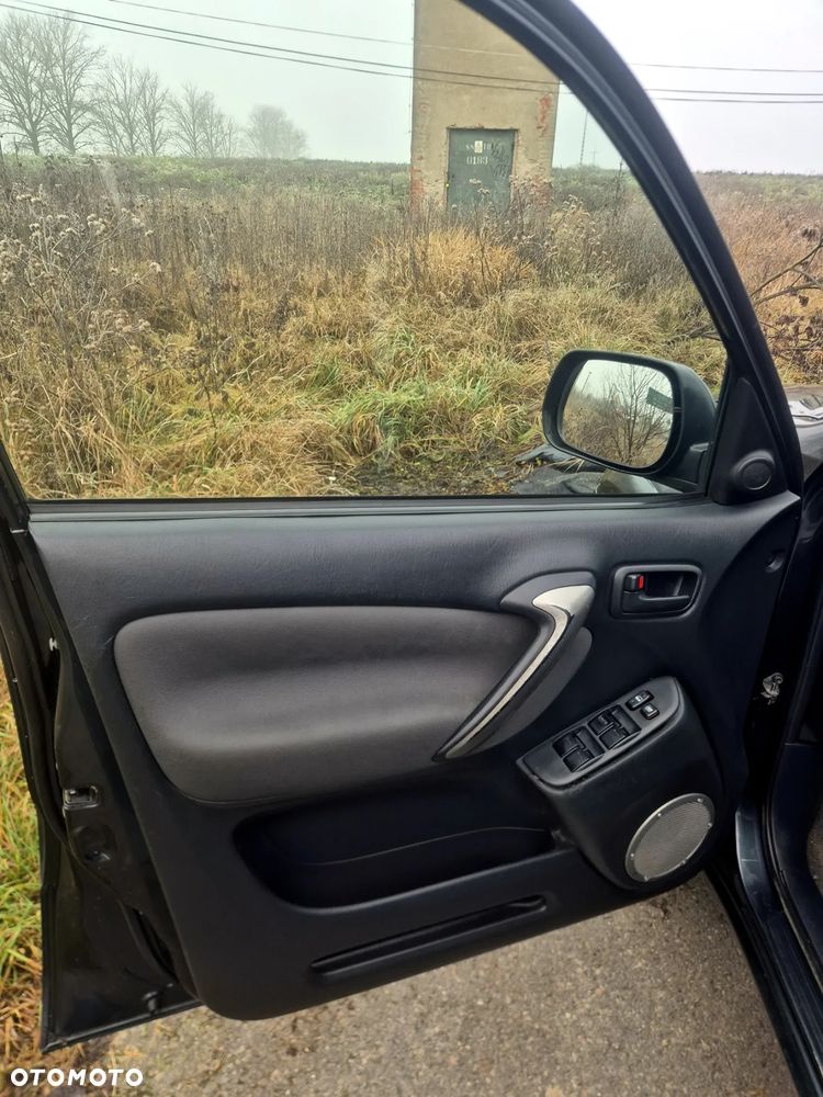 Toyota RAV4 D-4D 4x4 Edition - 20