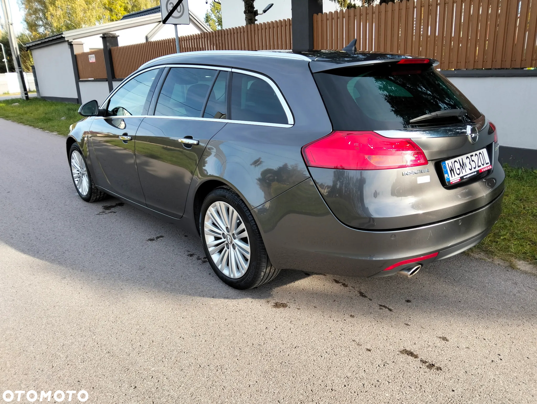 Opel Insignia - 21