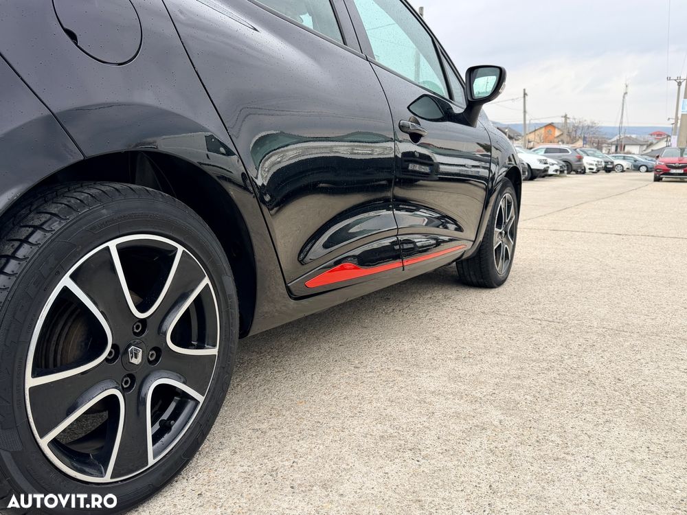 Renault Clio - 15