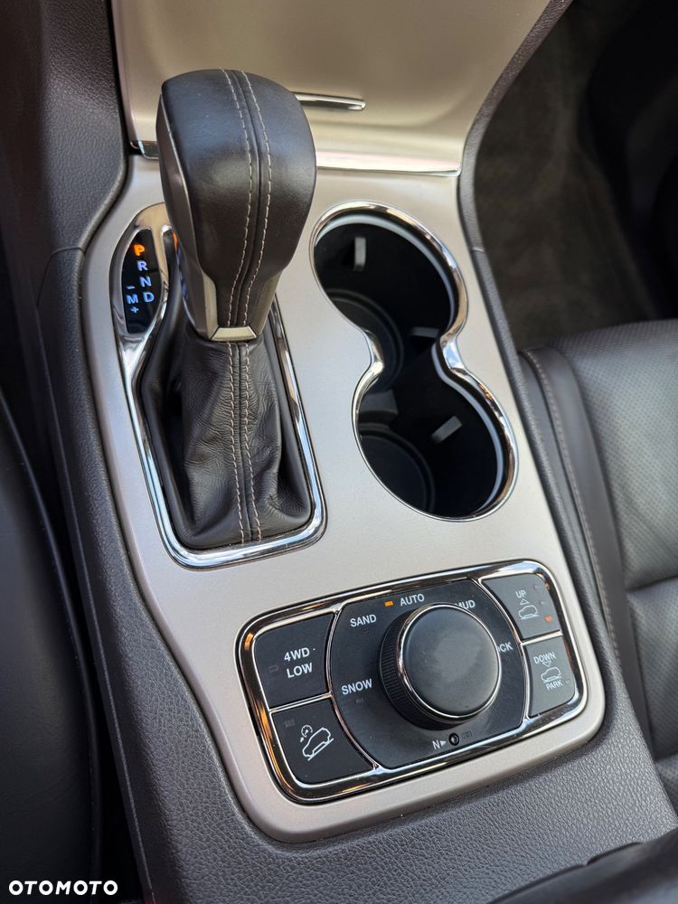 Jeep Grand Cherokee 3.0 CRD Summit - 23