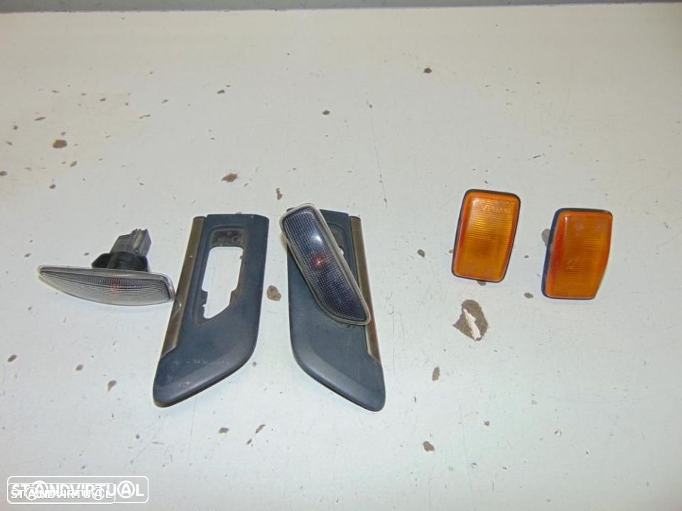 Volvo S80 farolins laterais - 1