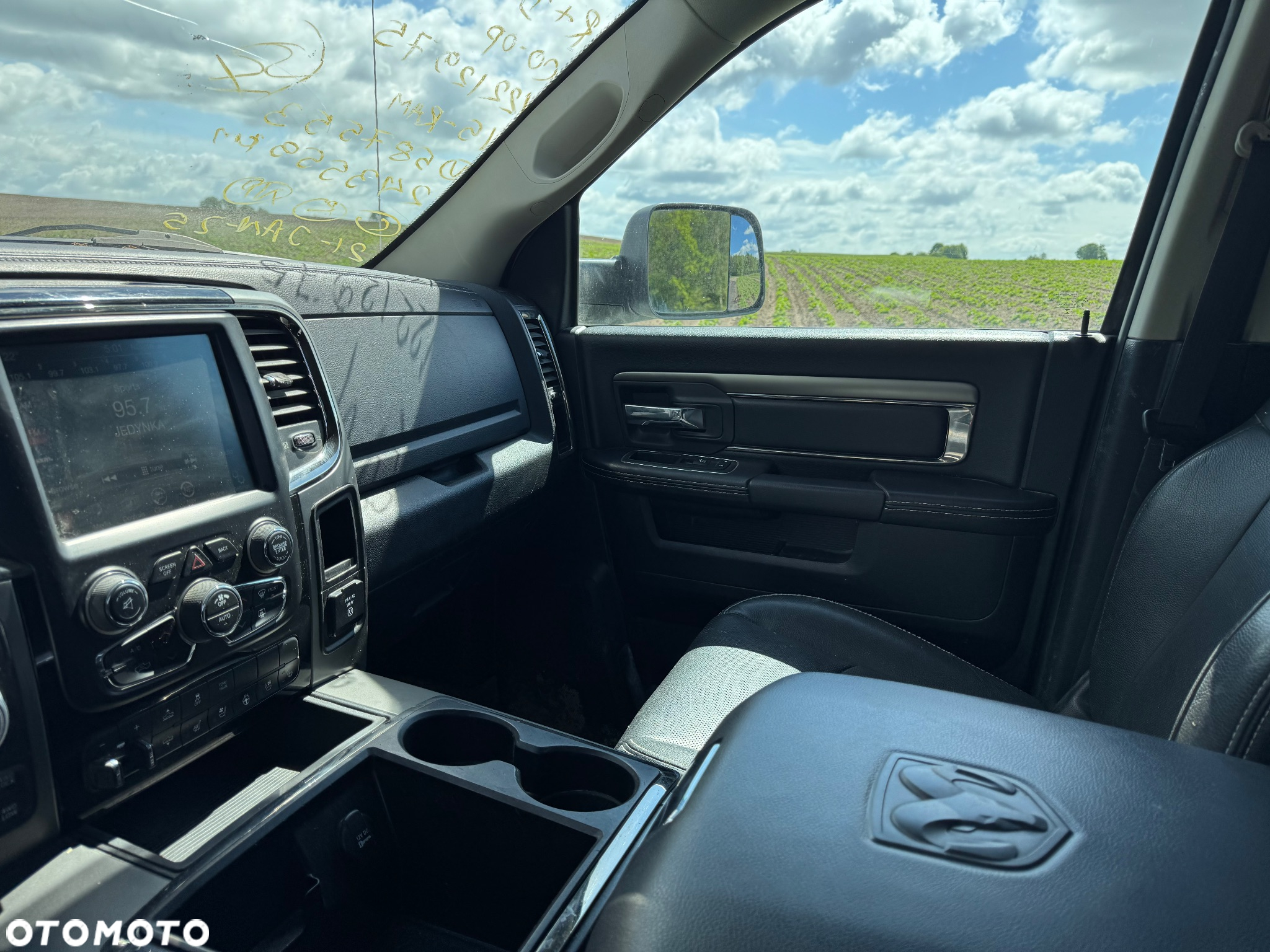 Dodge RAM 1500 5.7 4x4 - 18