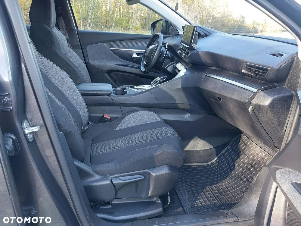 Peugeot 3008 - 26