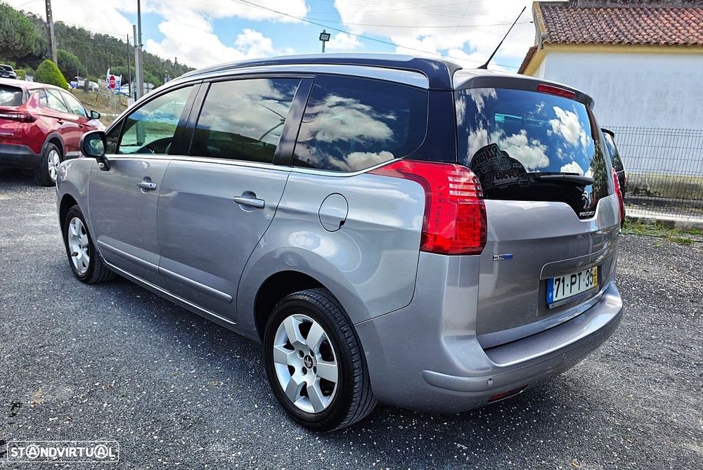 Peugeot 5008 1.6 BlueHDi Allure J17 - 4
