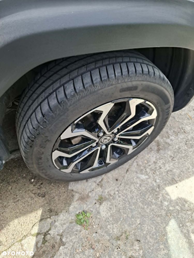 Toyota Yaris Cross Hybrid 1.5 Comfort 4x4 - 9