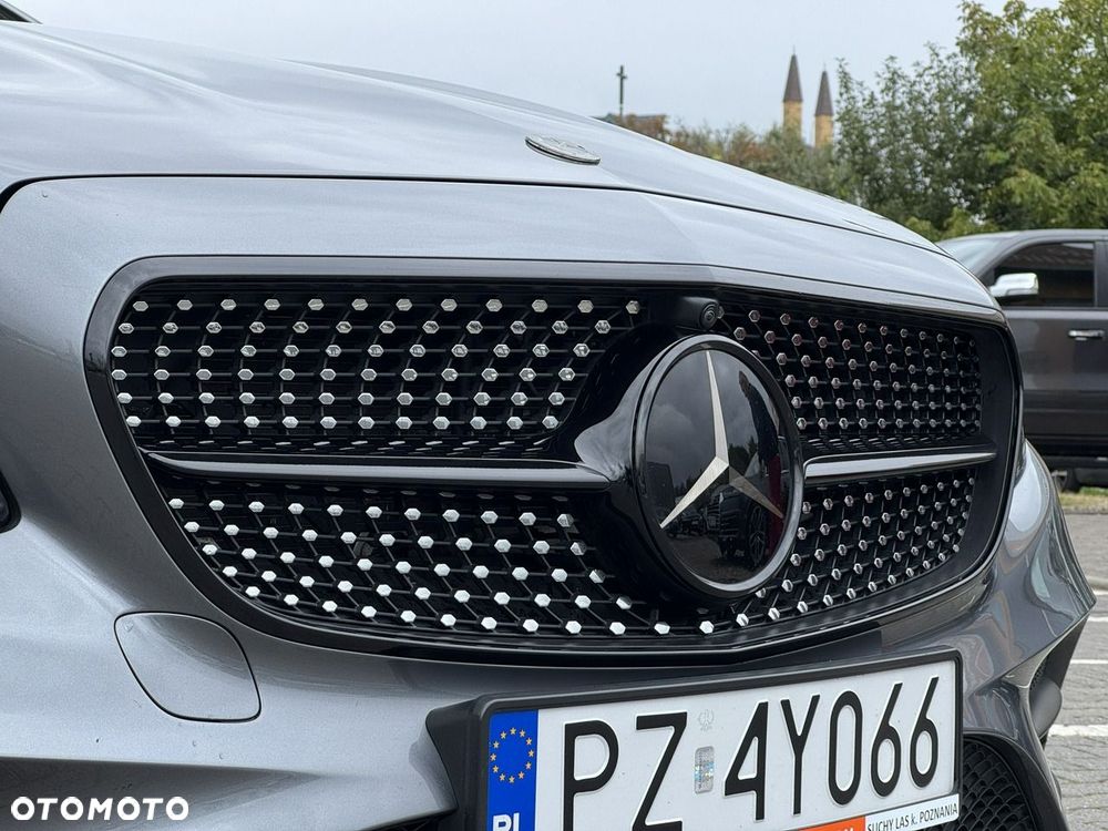 Mercedes-Benz Klasa E 200 4-Matic AMG - 21