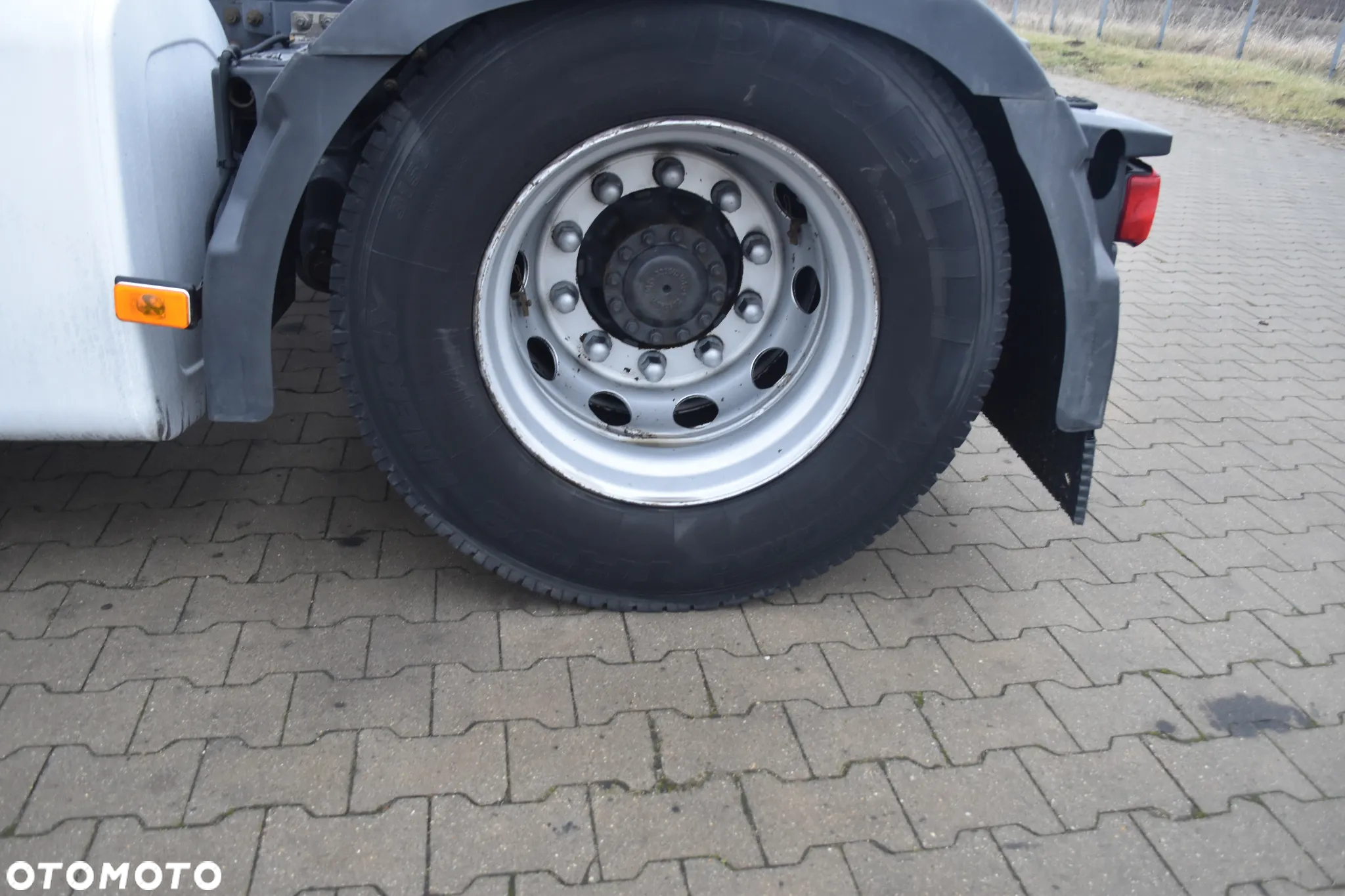 Renault T 440 - 12