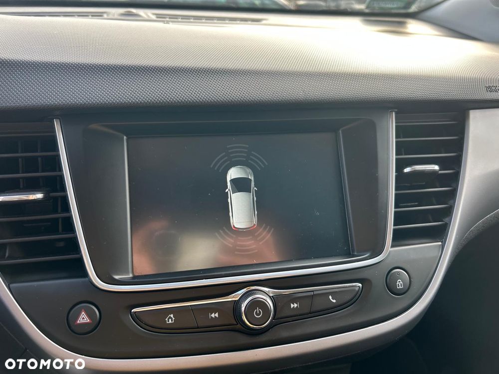 Opel Crossland X 1.2 Innovation - 28