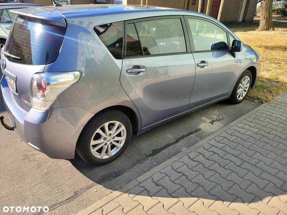 Toyota Verso 2.0 D-4D Luna - 7