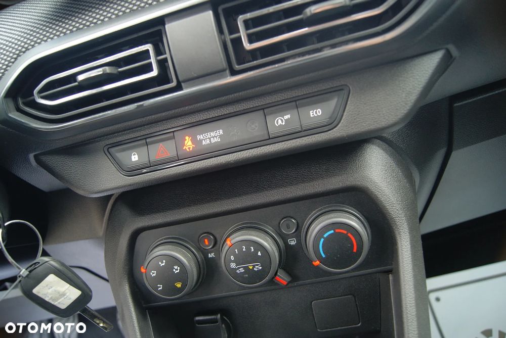 Dacia Sandero 1.0 TCe Comfort - 31