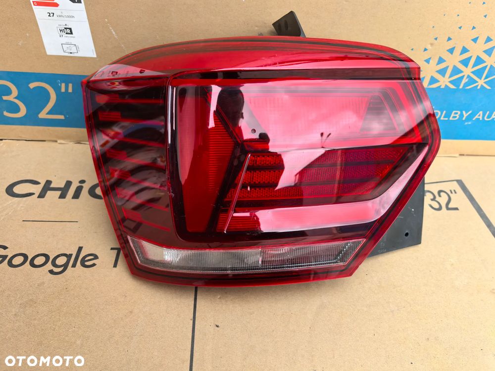 VW Polo VI 2g Lampa lewy tył tylna lewa 2G0945095B