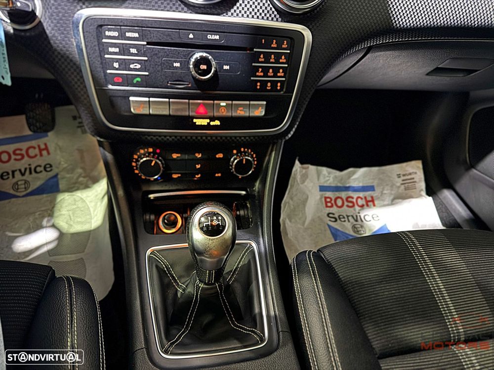 Mercedes-Benz A 180 Dynamic Edition - 28