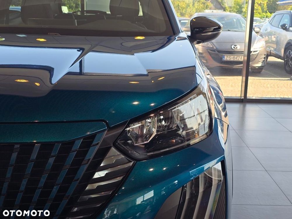 Peugeot 2008 PureTech 130 Allure S&S EAT8 - 28