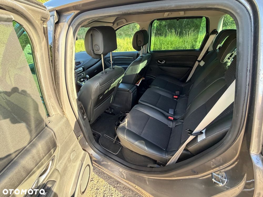 Renault Scenic 1.9 dCi Bose Edition - 7