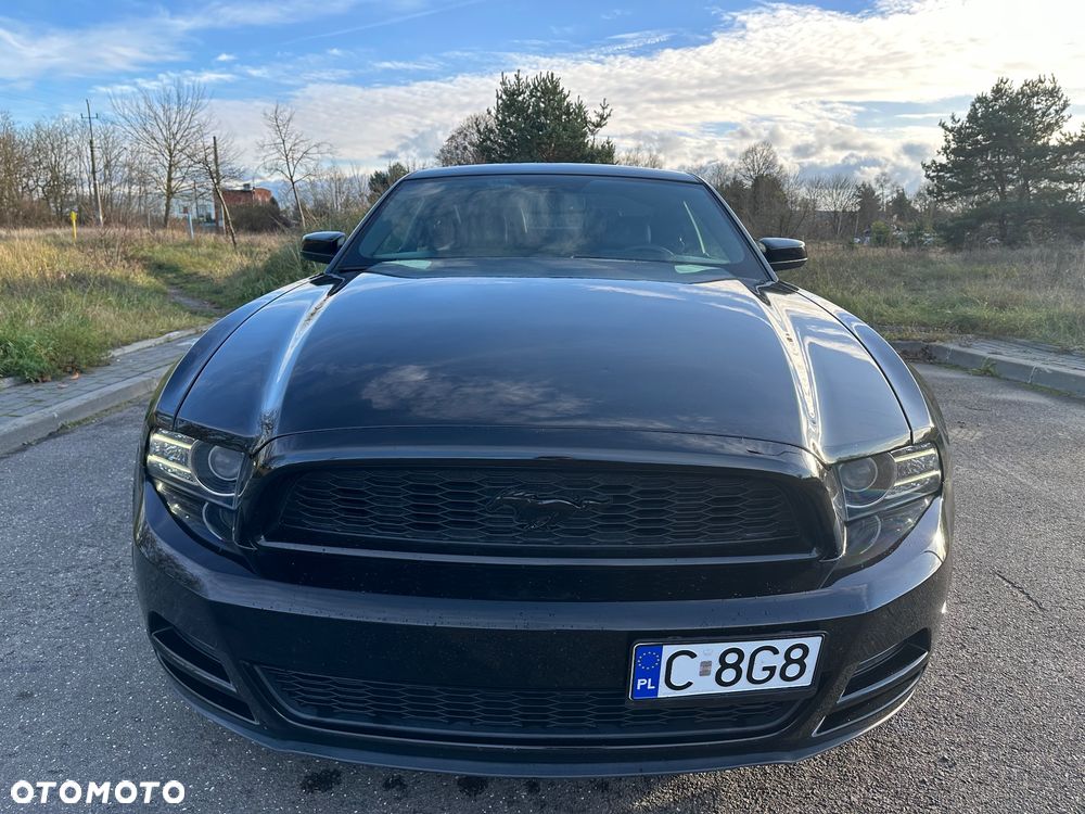 Ford Mustang 3.7 V6 Premium - 2