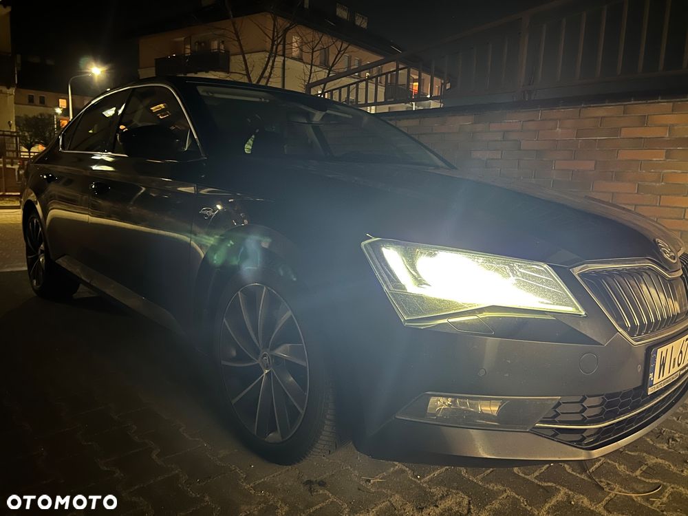 Skoda Superb 2.0 TSI L&K DSG - 2