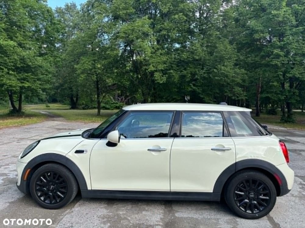 MINI Cooper Seven Chili - 3