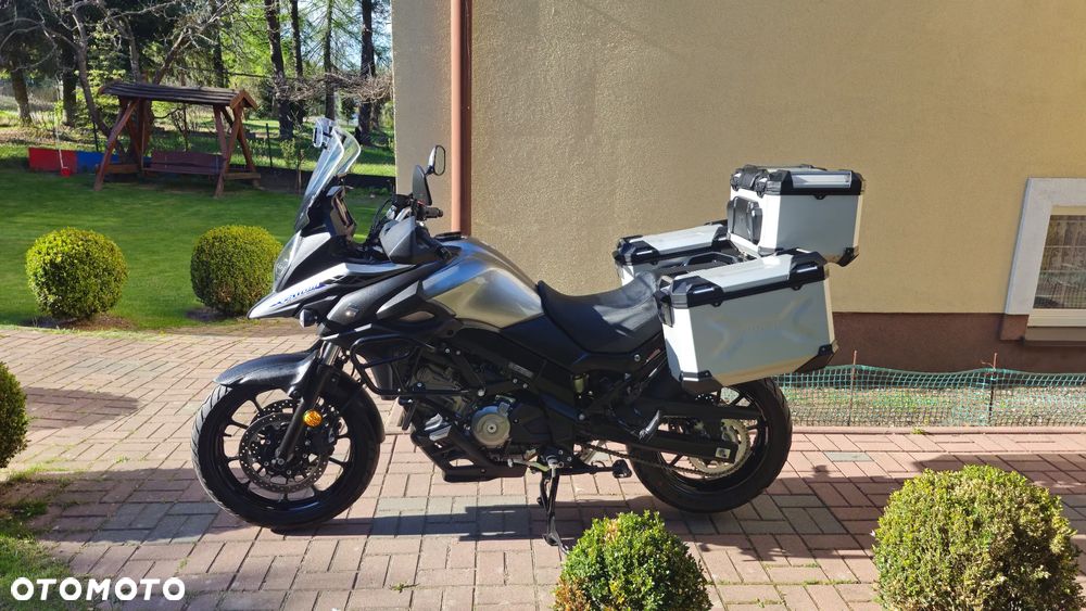 Suzuki V-STROM - 28
