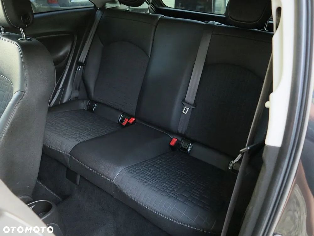 Opel Corsa 1.4 Turbo (ecoFLEX) Start/Stop Innovation - 13