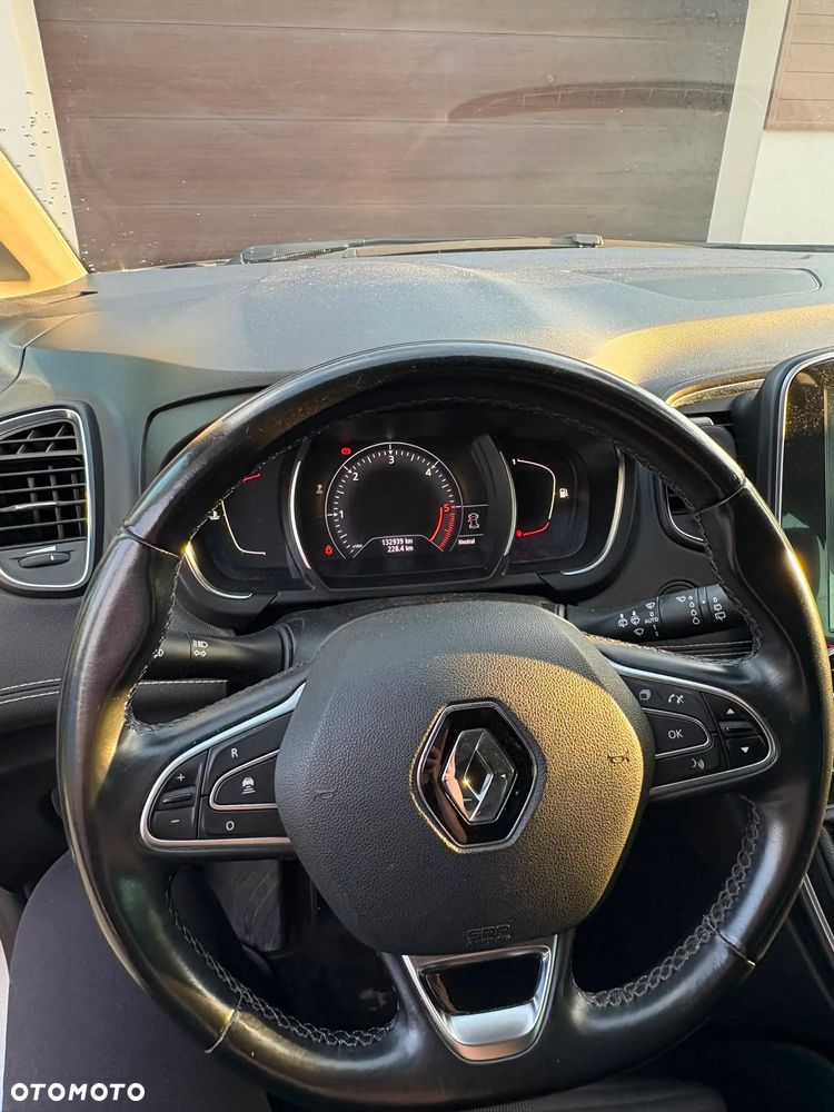 Renault Scenic 1.6 dCi Bose - 7