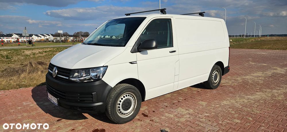 Volkswagen Transporter T6 - 1