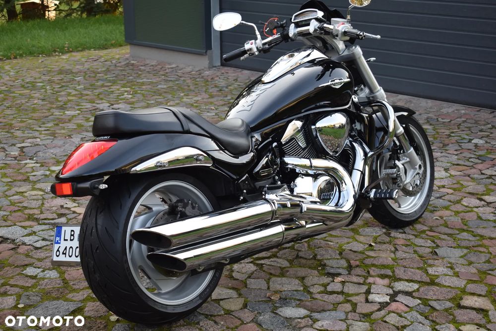 Suzuki Intruder - 40