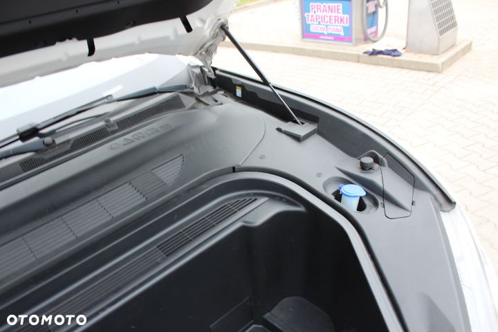 Ford Mustang Mach-E AWD PREMIUM - 22