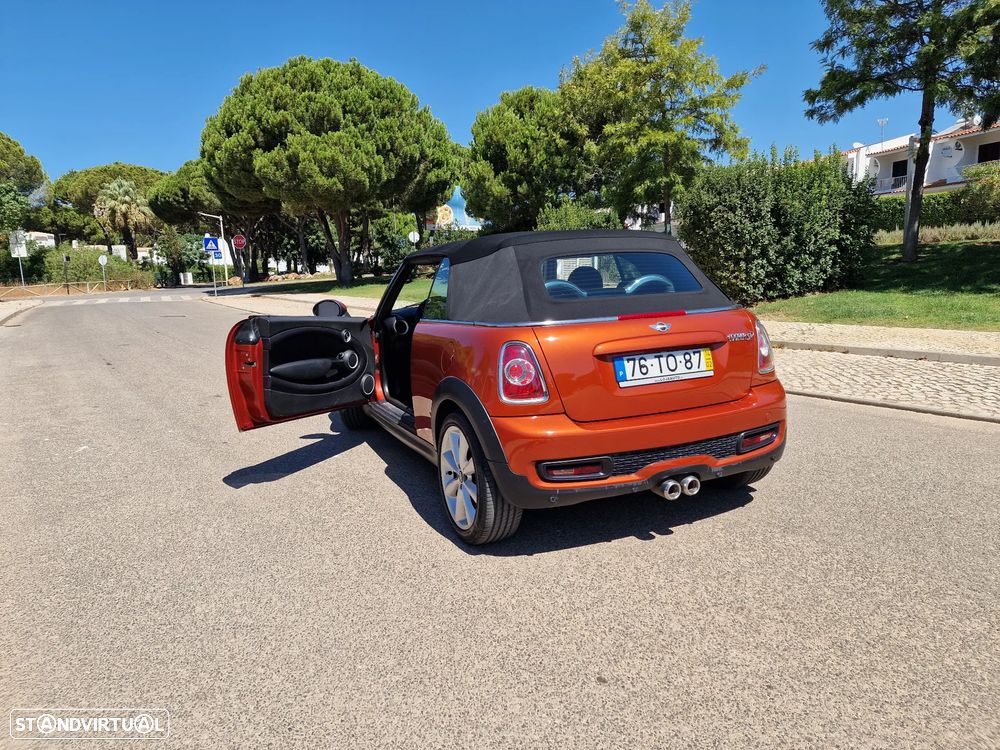 MINI Cabrio Cooper SD - 4