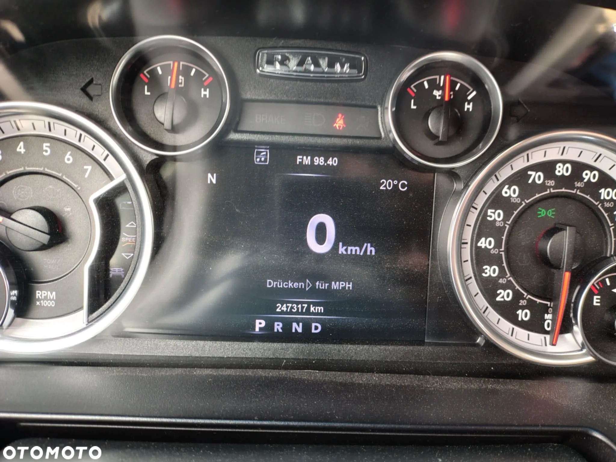 RAM 1500 Crew Cab Laramie - 8