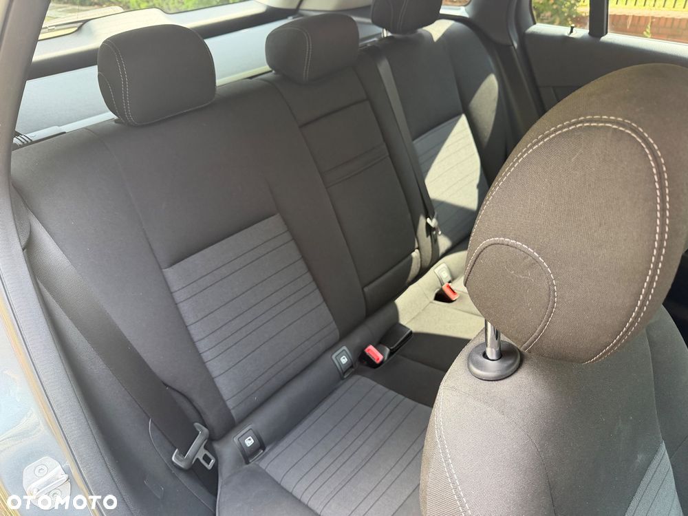 Mercedes-Benz GLC 200 d 4Matic 9G-TRONIC Exclusive - 28