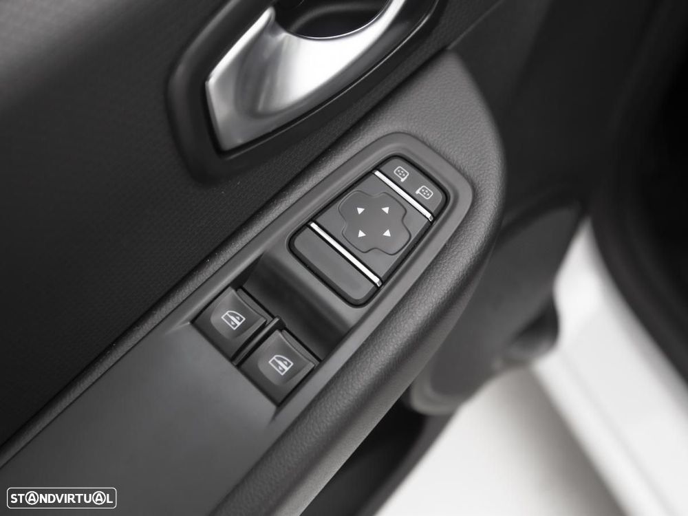 Renault Clio 1.5 dCi Zen - 11