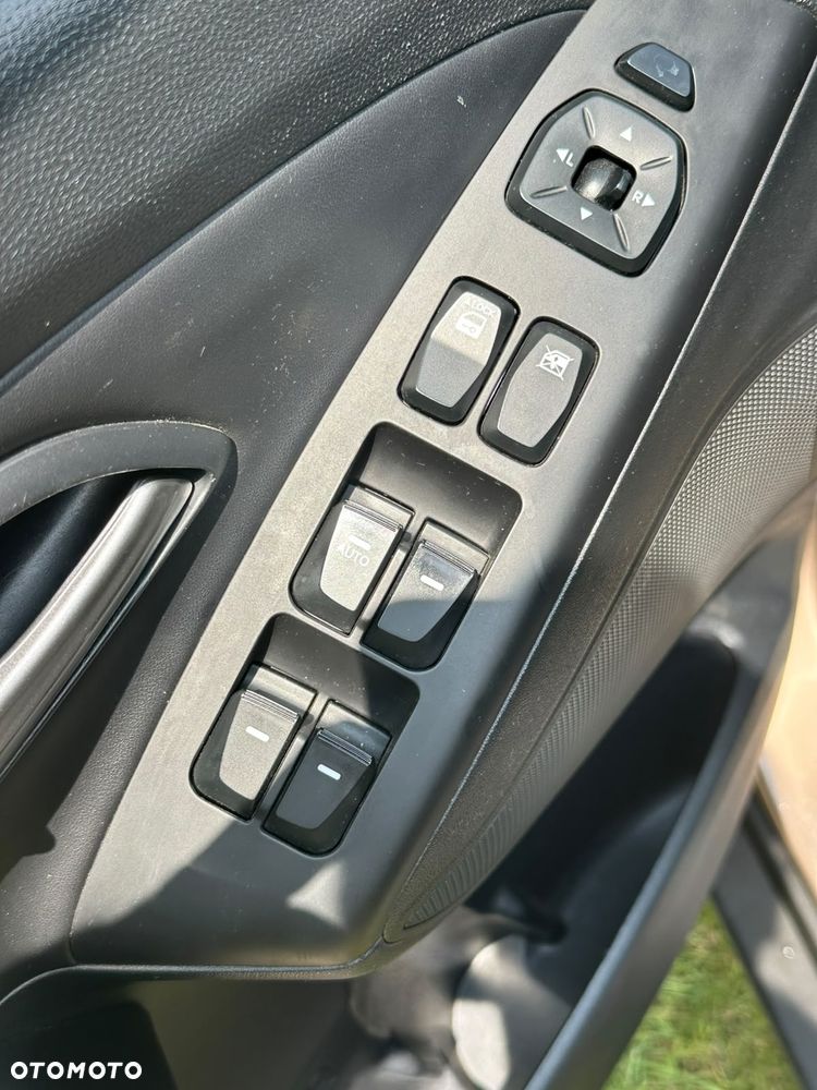 Hyundai ix35 2.0 4WD Automatik Trend - 10