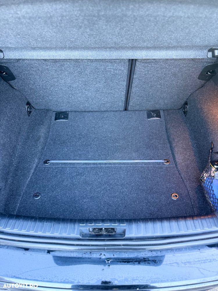 BMW Seria 1 116i - 16