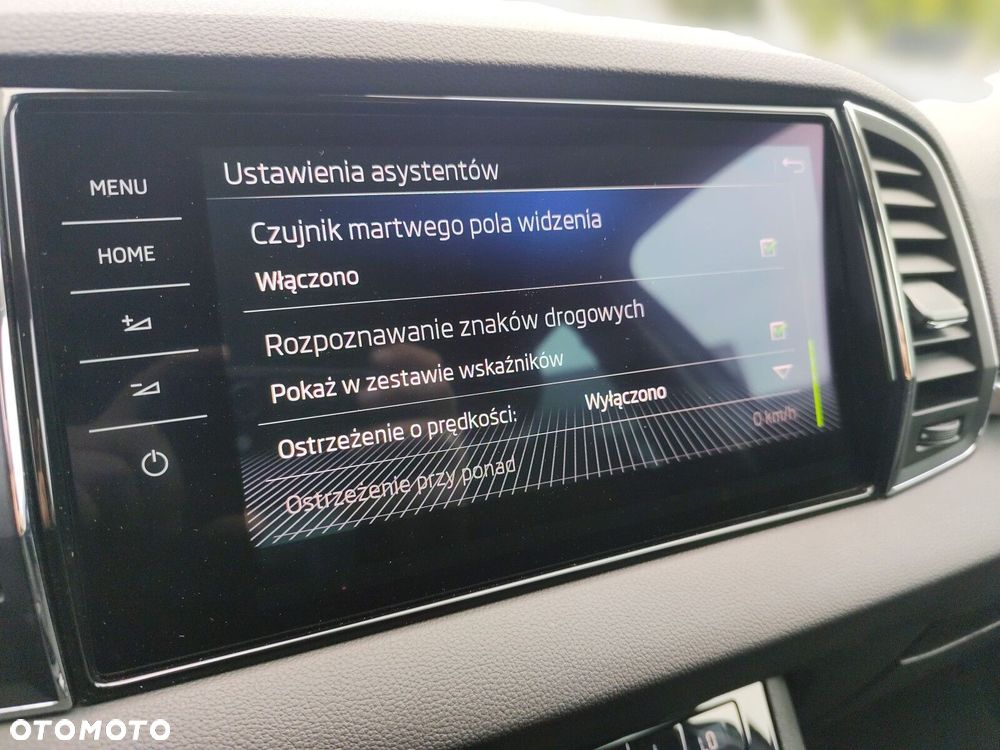 Skoda Karoq 1.5 TSI ACT 4x2 Style DSG - 32