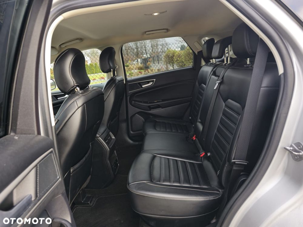Ford Edge - 24