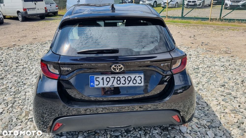 Toyota Yaris - 17