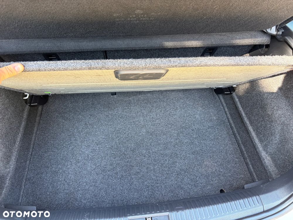 Volkswagen Polo 1.2 TDI DPF BlueMot (87g) - 15