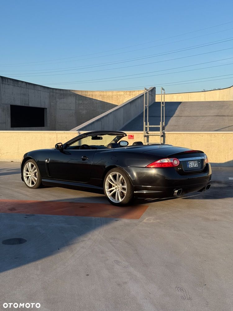 Jaguar XK - 2