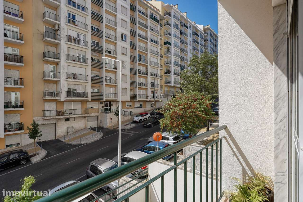 Apartamento T2 na Urbanização da Quinta das Flores - Grande imagem: 5/23