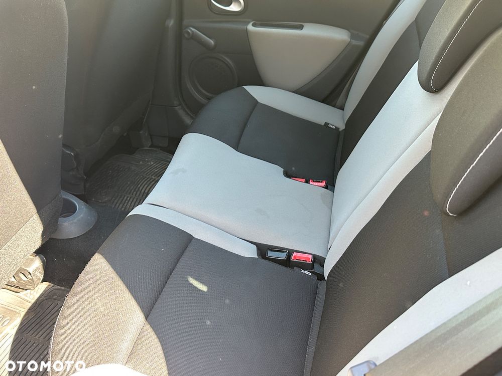 Renault Clio 1.2 16V 75 Dynamique - 7