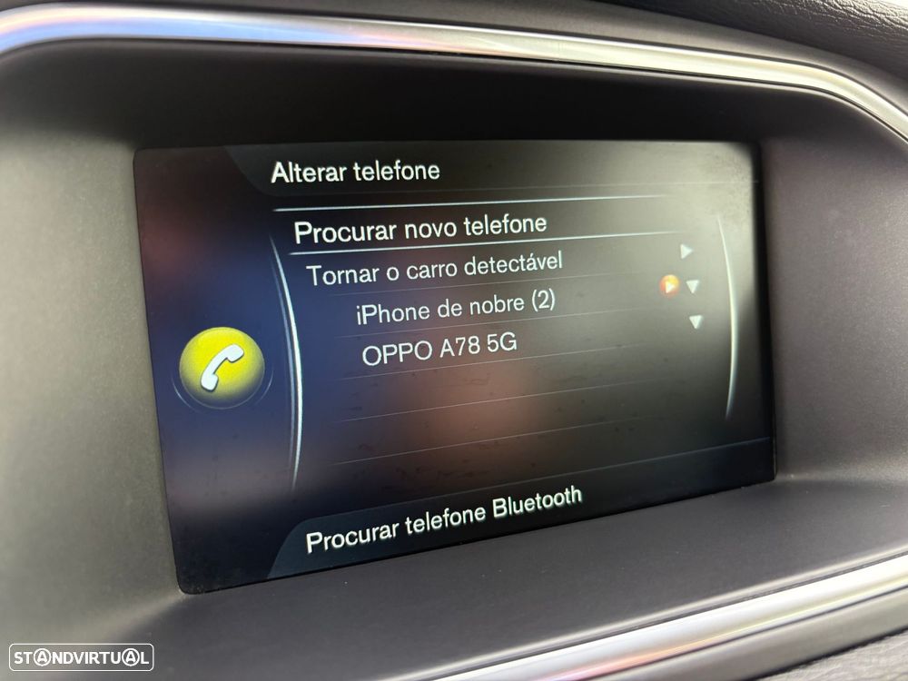 Volvo V40 2.0 D2 Momentum Eco - 23