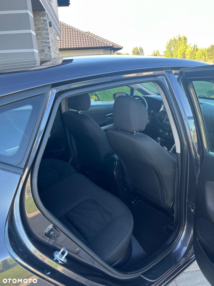Kia Ceed - 17