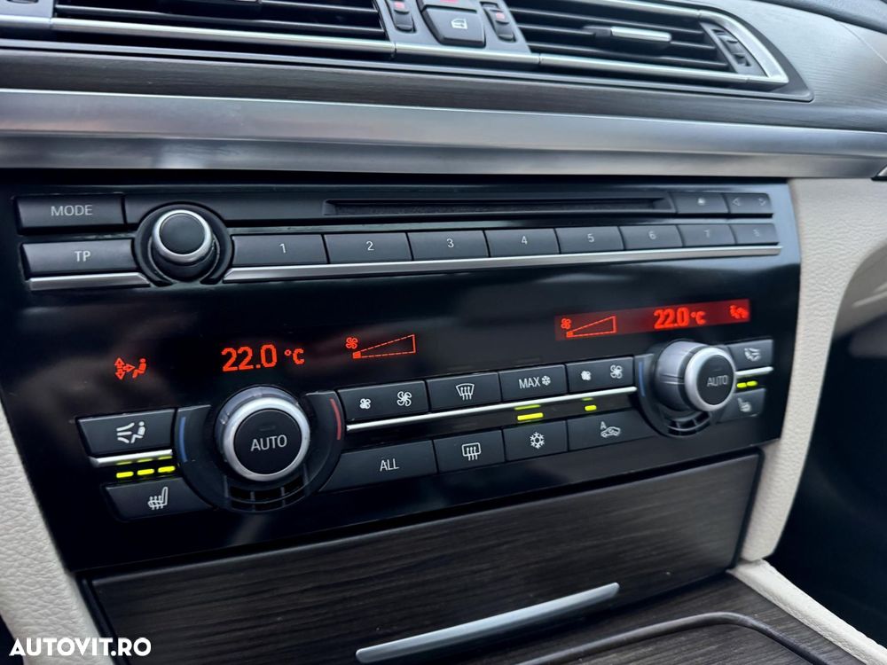 BMW Seria 7 740d xDrive Aut. - 14