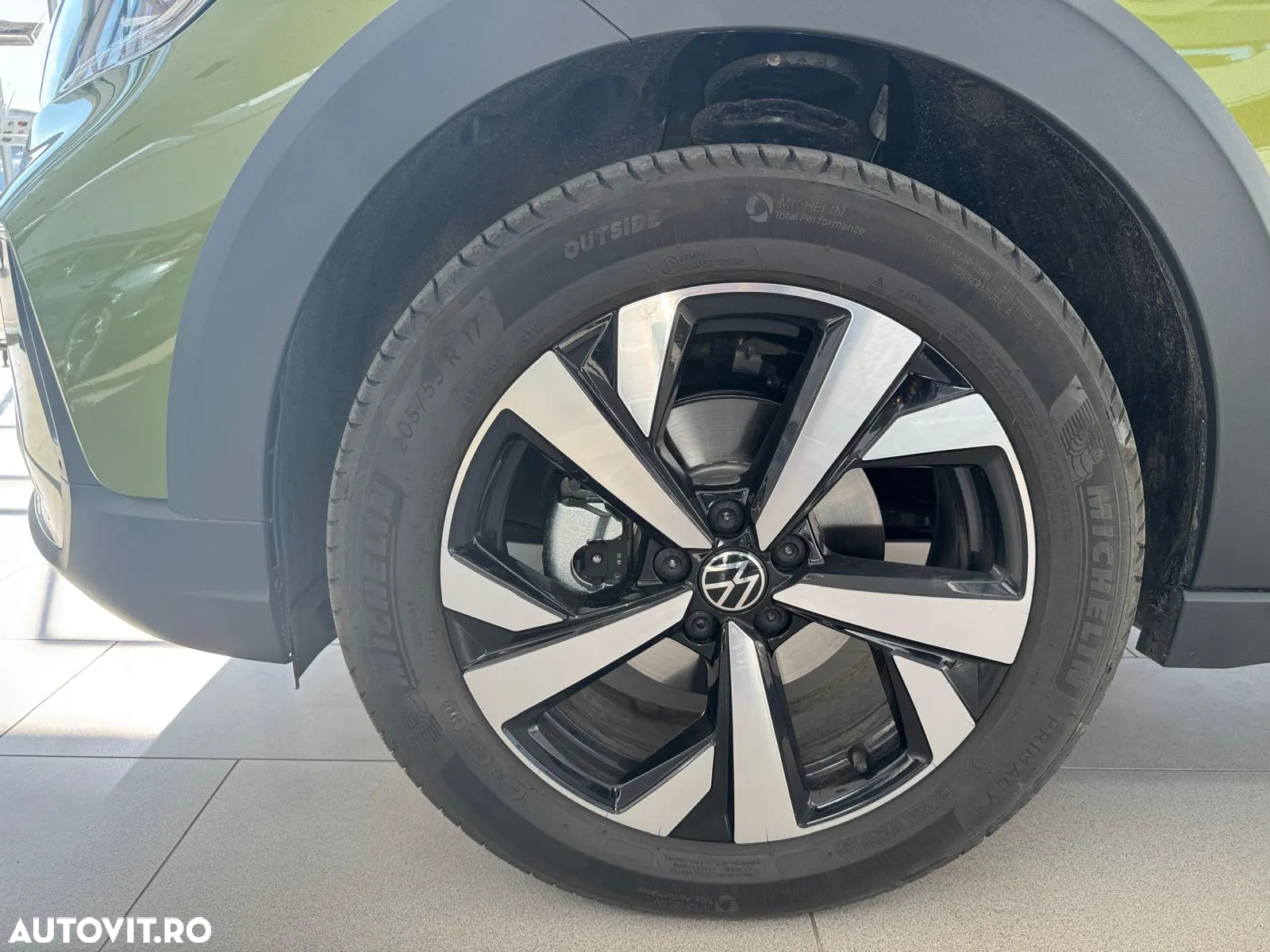 Volkswagen Taigo 1.0 TSI DSG Advanced - 26