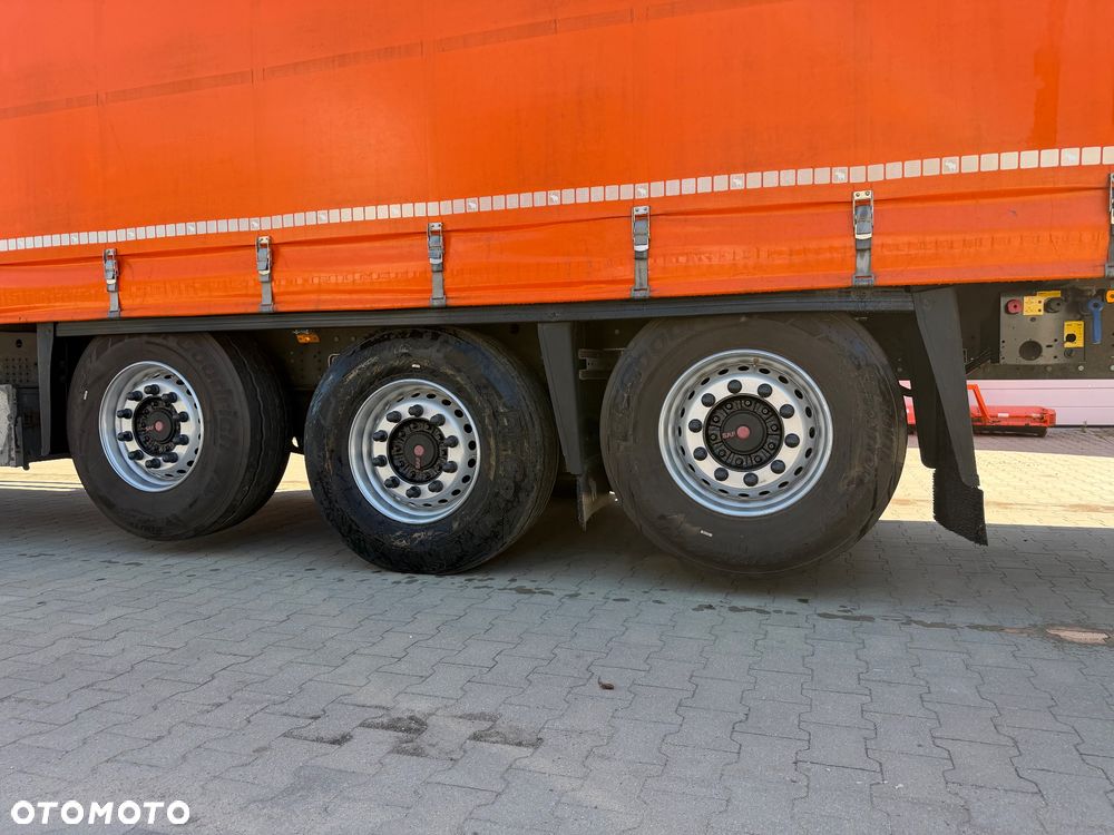 Schmitz Cargobull SCS 24/L / z Niemiec / opony 80-90% / 2 osie podnoszone - 13