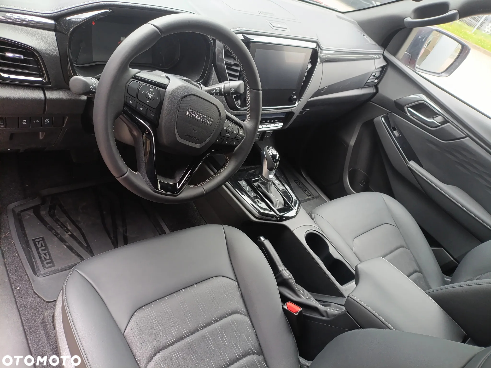 Isuzu D-Max 1.9 DC LSE - 10