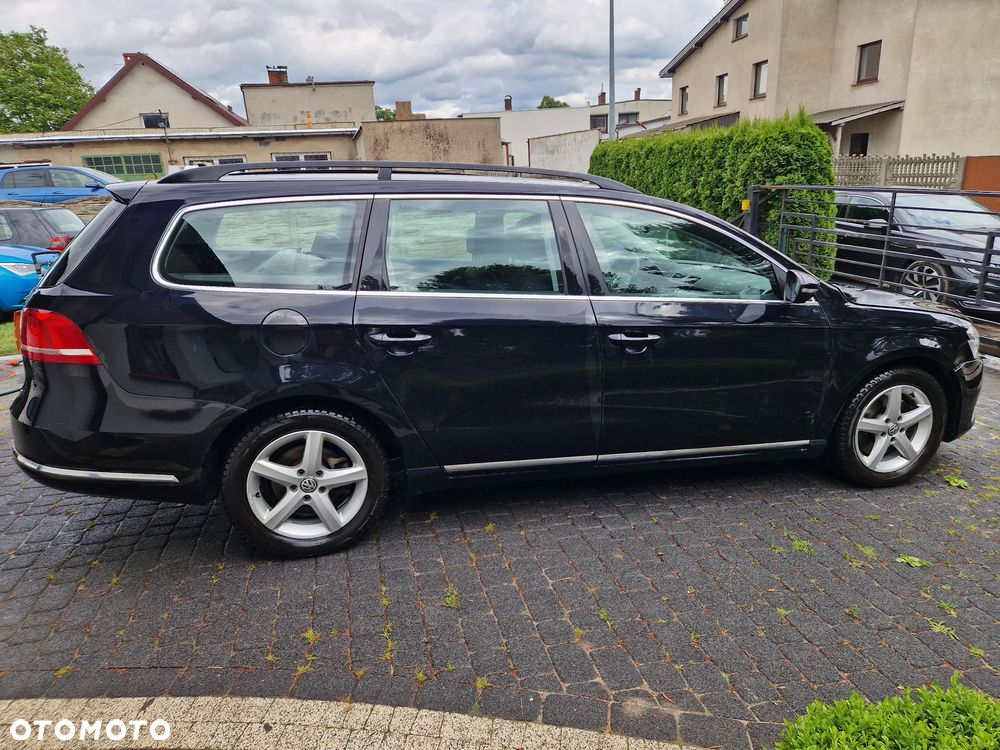 Volkswagen Passat Variant 2.0 Blue TDI SCR Comfortline - 6