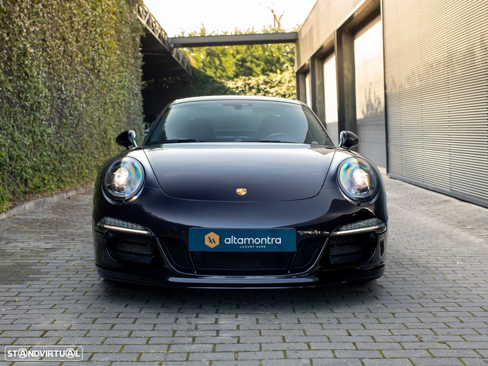 Porsche 911 (991) Carrera 4 GTS PDK - 3