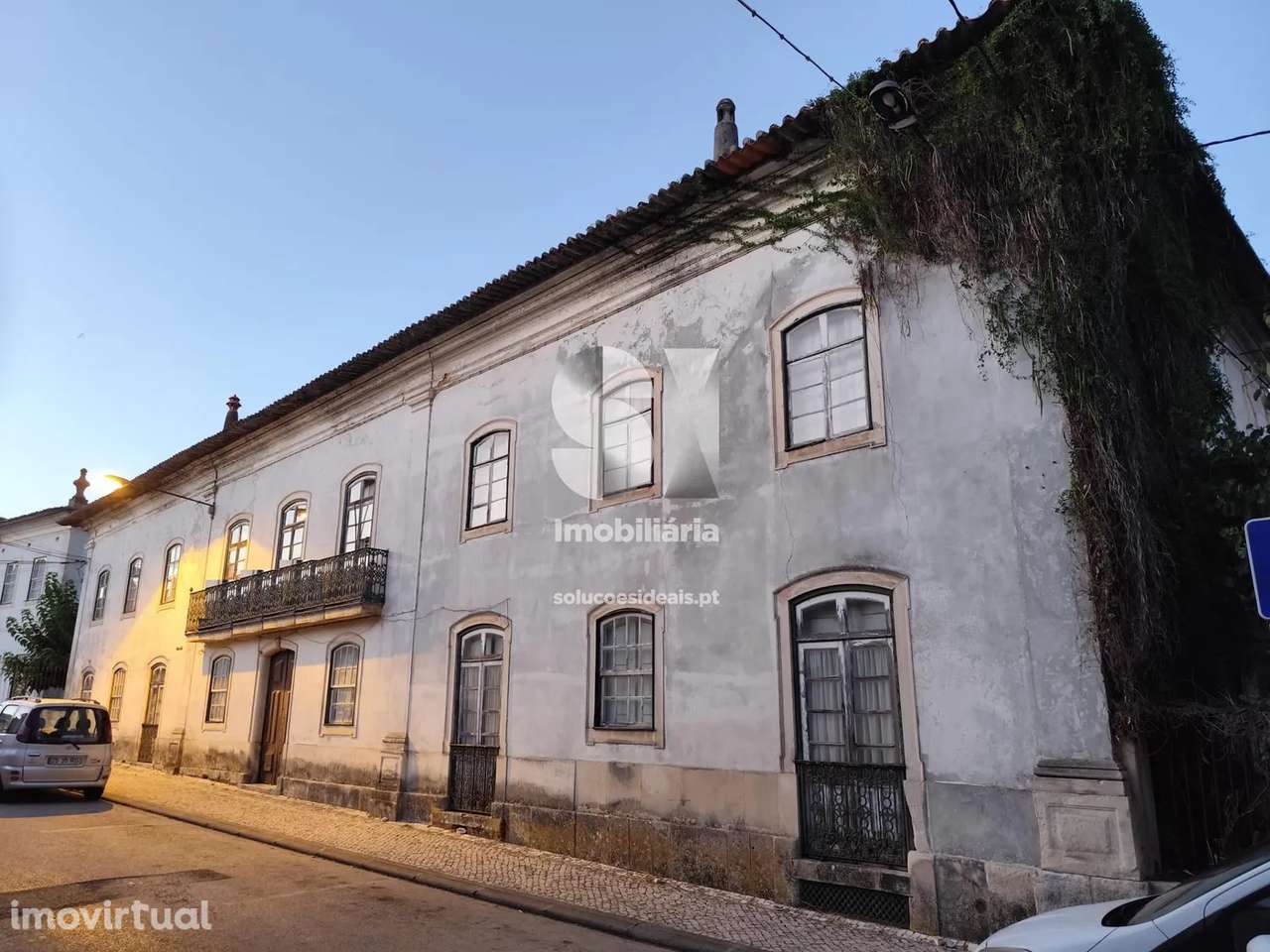 Prédio em Anadia - Grande imagem: 2/12