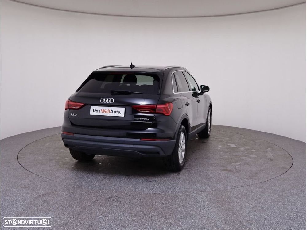 Audi Q3 45 TFSIe S tronic - 12